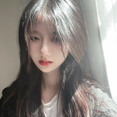 同一屋檐下
